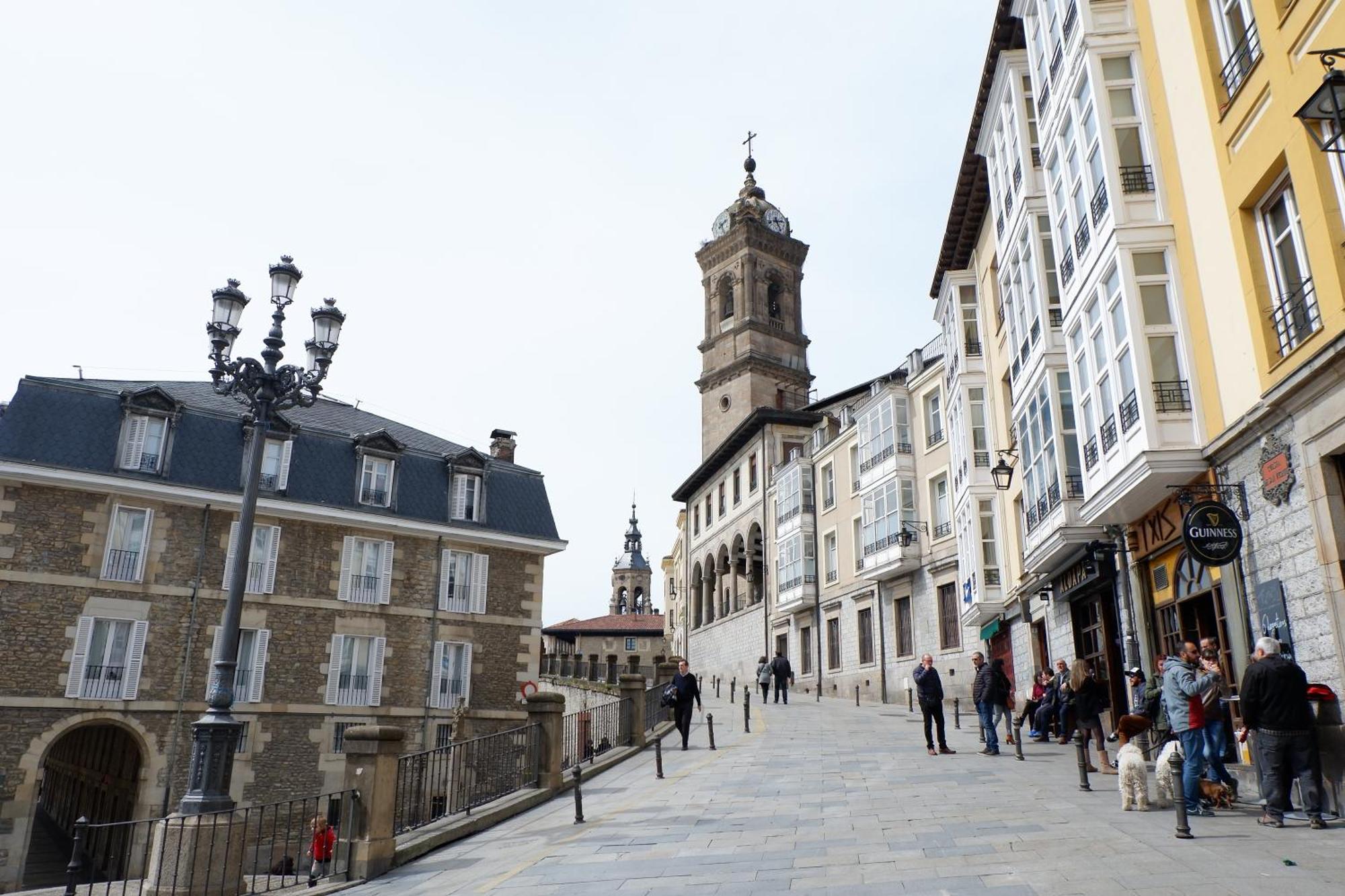 Apartamento Pintoreria Casco Medieval Vitoria-Gasteiz Exterior foto